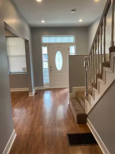 Main picture of 2529 Loyola Southway