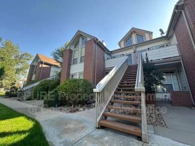 Main picture of 3030 W Prentice Ave