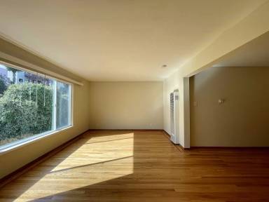 Main picture of 427 34th Ave