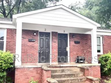 Main picture of 200 Solomon St