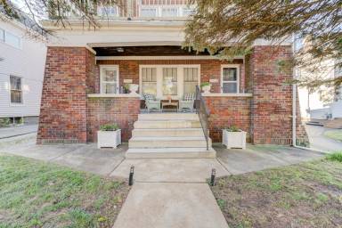 Main picture of 6922 Plateau Ave