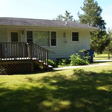 Main picture of 5251 Hudson Rd