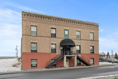 Main picture of 1010 W Boone Ave