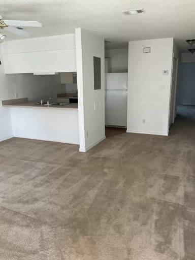 Main picture of 1802 Tsuga Way