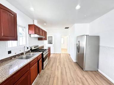 Main picture of 1336 83rd Ave