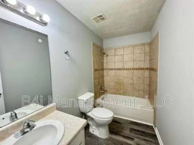 Main picture of 1219 Creek Forest Ct NW