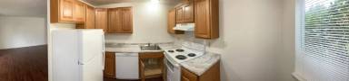 Main picture of 402 Golf Club Rd SE
