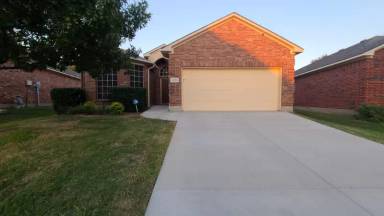 Main picture of 1432 Preakness Dr