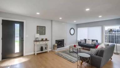 Main picture of 11150 Orion Way