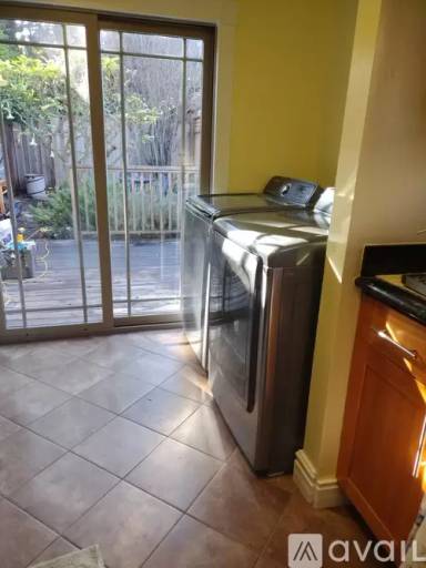 Main picture of 1429 Bernal Ave
