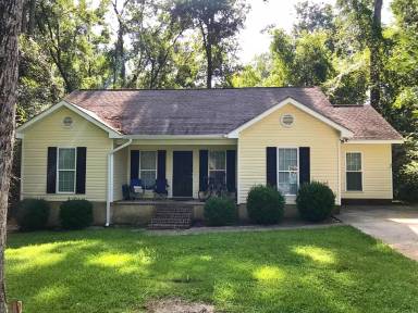 Main picture of 122 Harden Rd