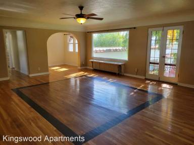 Main picture of 2036 Leroy St