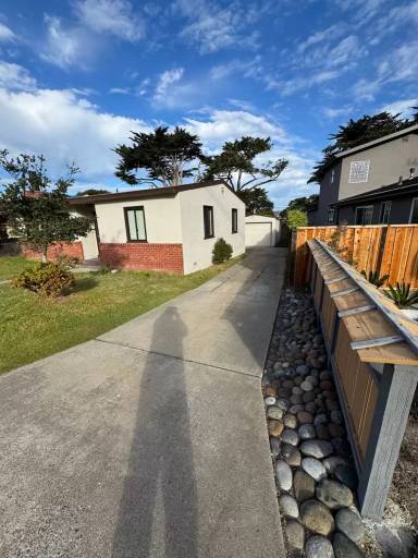 Main picture of 1054 Ripple Ave