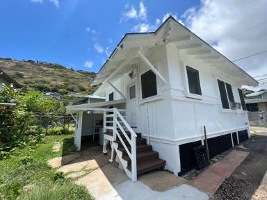 Main picture of 1760 Palolo Ave
