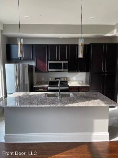 Main picture of 505 6th St