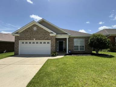 Main picture of 105 Bluffton Rd