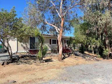 Main picture of 37650 Remuda Dr