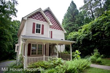 Main picture of 427 Brookside Dr