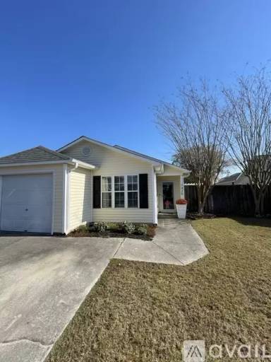 Main picture of 7426 Ern Way