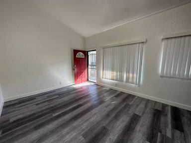 Main picture of 1080 Temple Ave