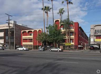 Main picture of 6833 Sepulveda Blvd