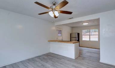 Main picture of 1029 Amber Dr