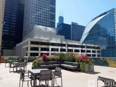 Main picture of 200 North Dearborn Condos