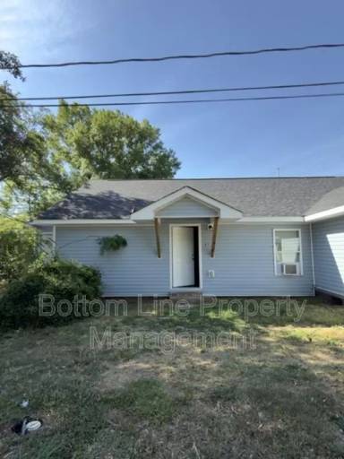 Main picture of 161 Cannon Ave NW