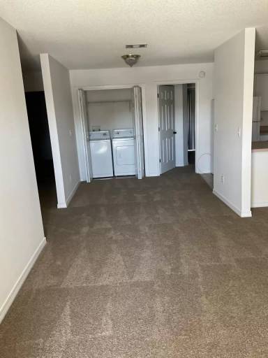 Main picture of 1800 Tsuga Way