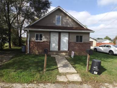 Main picture of 630 N Cherry St