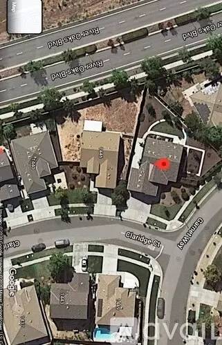 Main picture of 1452 Claridge Ct