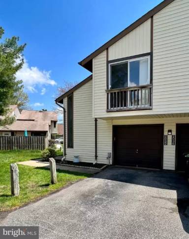 Main picture of 2054 Aberdeen Dr