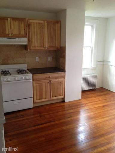 Main picture of 79 Brook St
