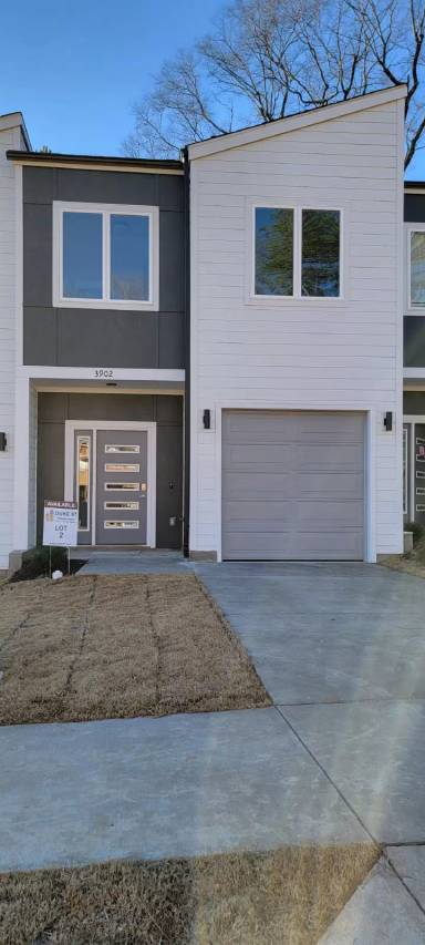 Main picture of 3902 Convergence St