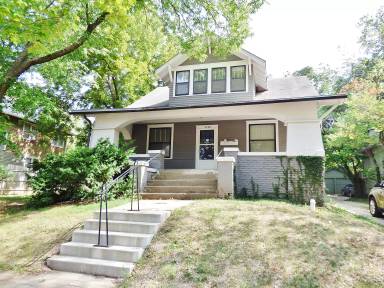 Main picture of 1729 Laramie - B