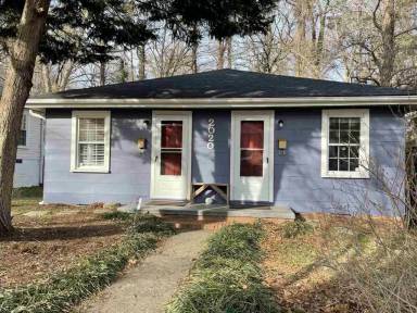 Main picture of 2020 Englewood Ave
