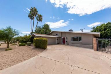 Main picture of 611 E Alameda Dr