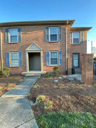 Main picture of 422 Stewarts Ferry Pike