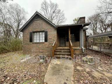 Main picture of 628 Heflin Ave E