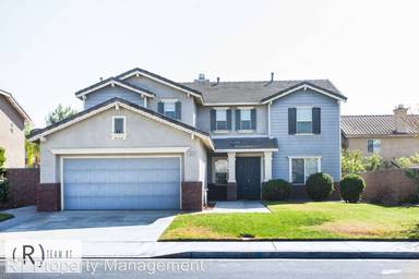 Main picture of 6438 Gladiola St