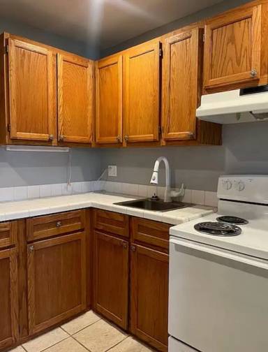 Main picture of 877 Conifer Ln