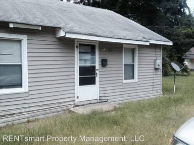 Main picture of 707 Harbison Dr