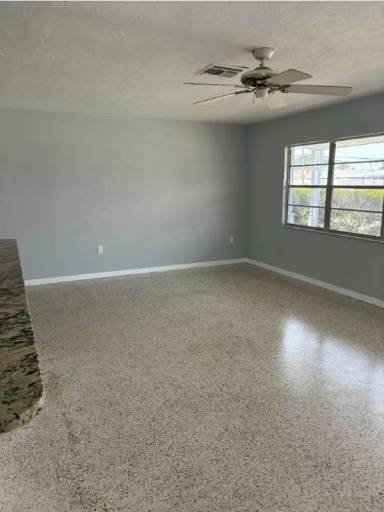 Main picture of 308 Shamrock Blvd