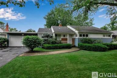 Main picture of 280 Getzville Rd