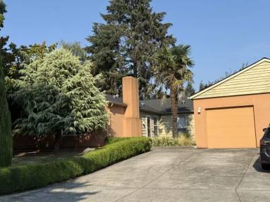 Main picture of 9087 SW Monterey Pl