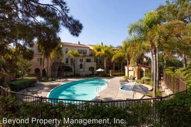Main picture of 2264 Huntington Point Rd