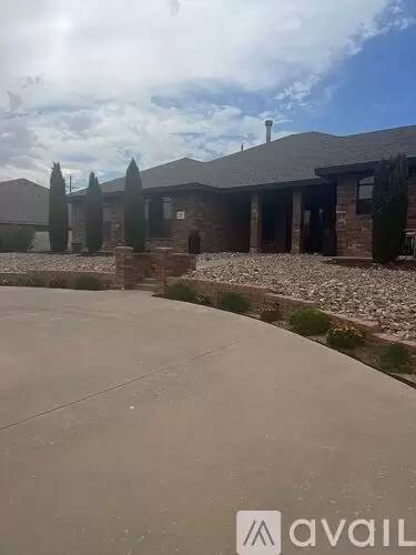 Main picture of 3505 W 8th St