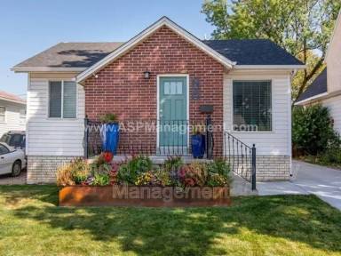 Main picture of 765 E Jepson Ave