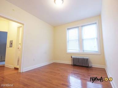 Main picture of 135 Wilkinson Ave