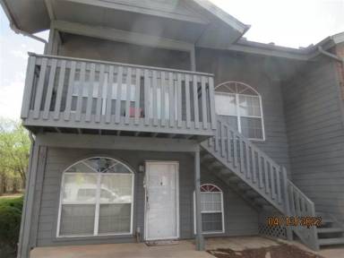 Main picture of 11525 N Meridian Ave